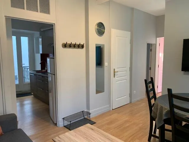 Le Val Fleuri Apartamento *